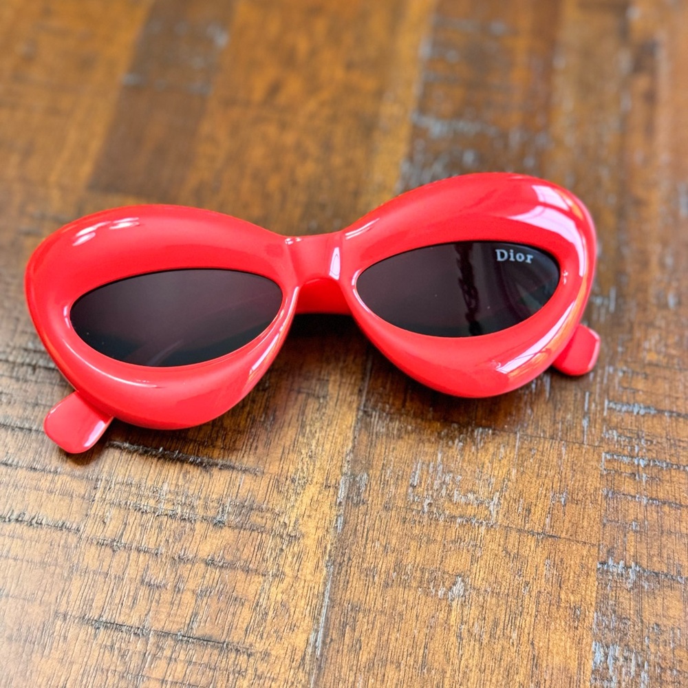 Red Round Dior Sunglass